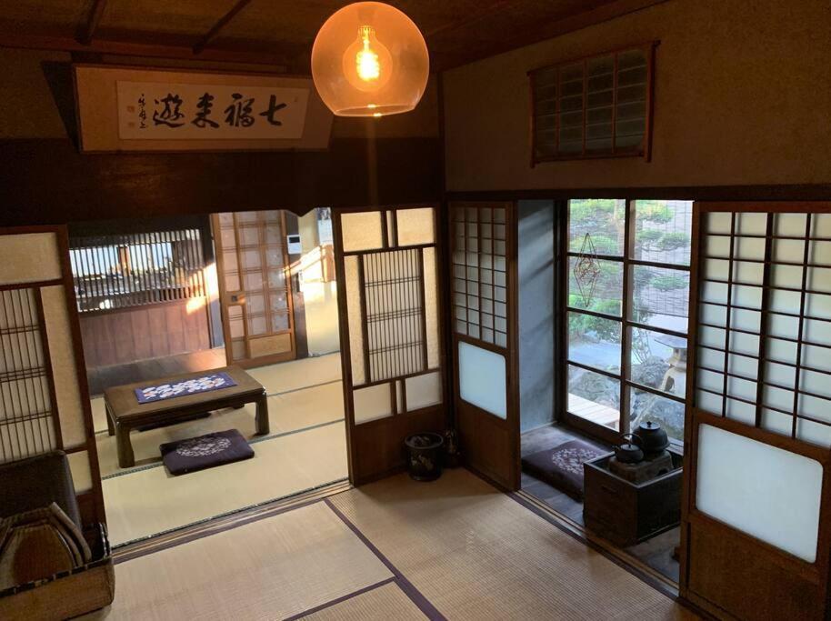 فندق Old Japanese House Tondabayashi المظهر الخارجي الصورة
